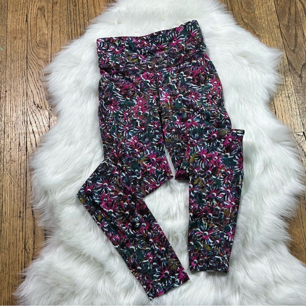 lululemon athletica Pink and Green Leggings Vibrant Floral Design